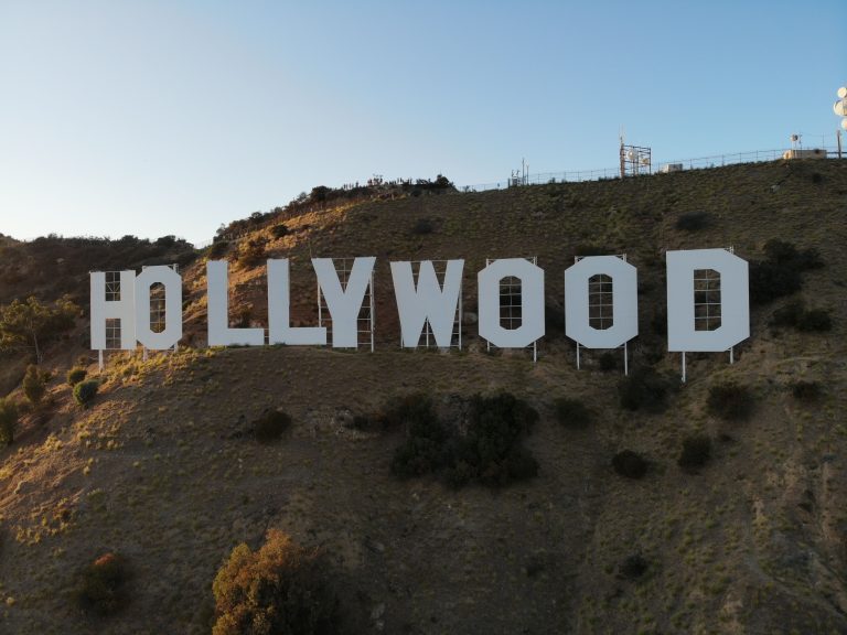 The best places to see the Hollywood Sign in Los Angeles without the hike The Hollywood Sign overlooks LA.